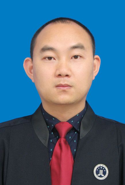 著名律师张军成